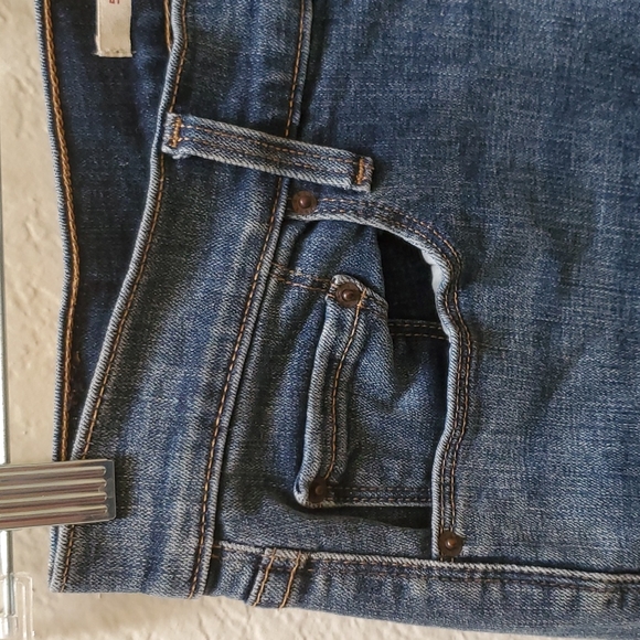 Levi's 505 Straight Stretch Dark Wash Mid-Rise Size 27 - Picture 4 of 9
